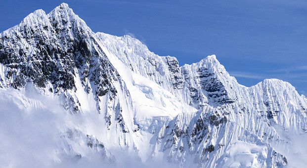 TrainJunkies Above the Clouds Model Railroad Backdrop