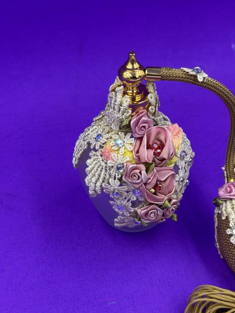 Scent Perfume Bottle Atomizer Lace Pink Silk Flowers Rhinestones Empty
