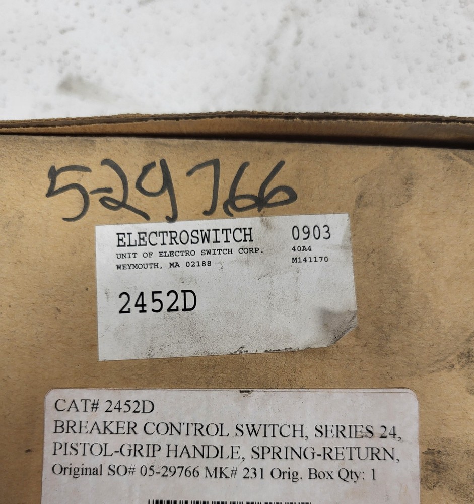 ELECTROSWITCH 2452D Breaker Control Switch Series 24 Pistol Grip Spring Return