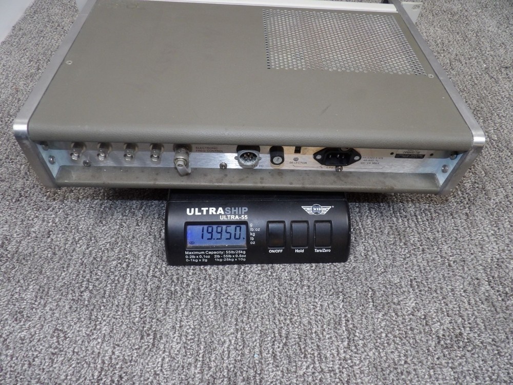 Hewlett Packard 105B Quartz Frequency Standard AC/DC Outputs