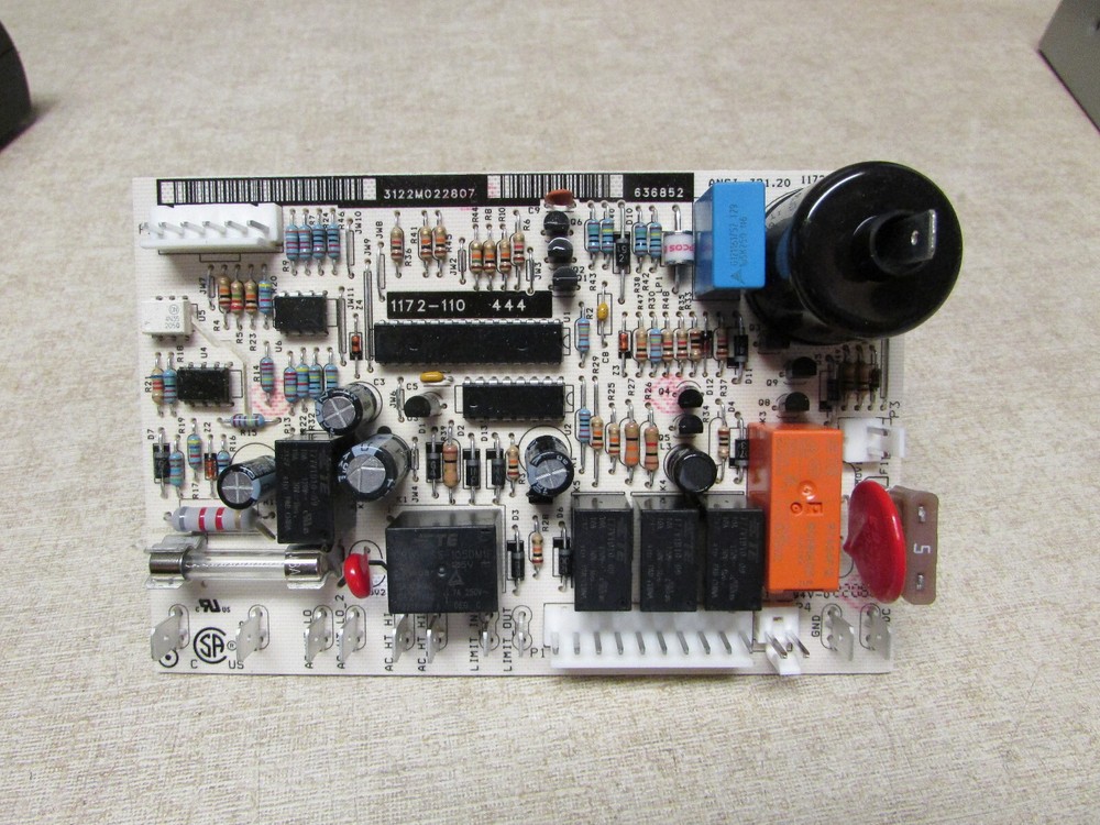636852 Norcold Refrigerator Power Supply Circuit Board Norcold 2118 Model 637082
