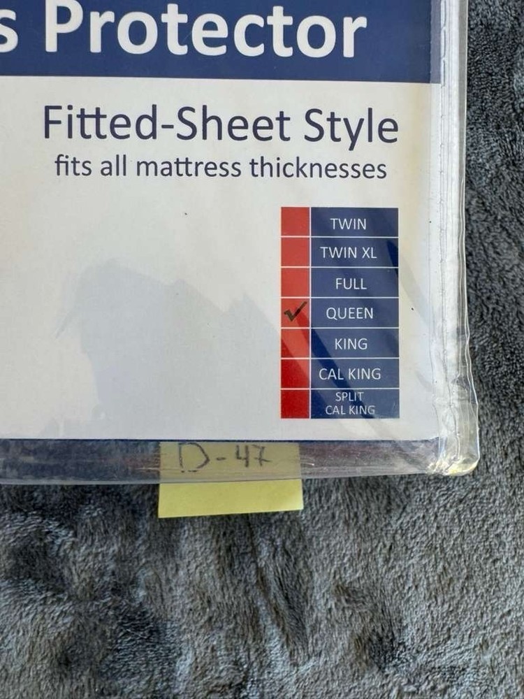 Premium Mattress Protector - Queen Size Waterproof Allergy Resistant