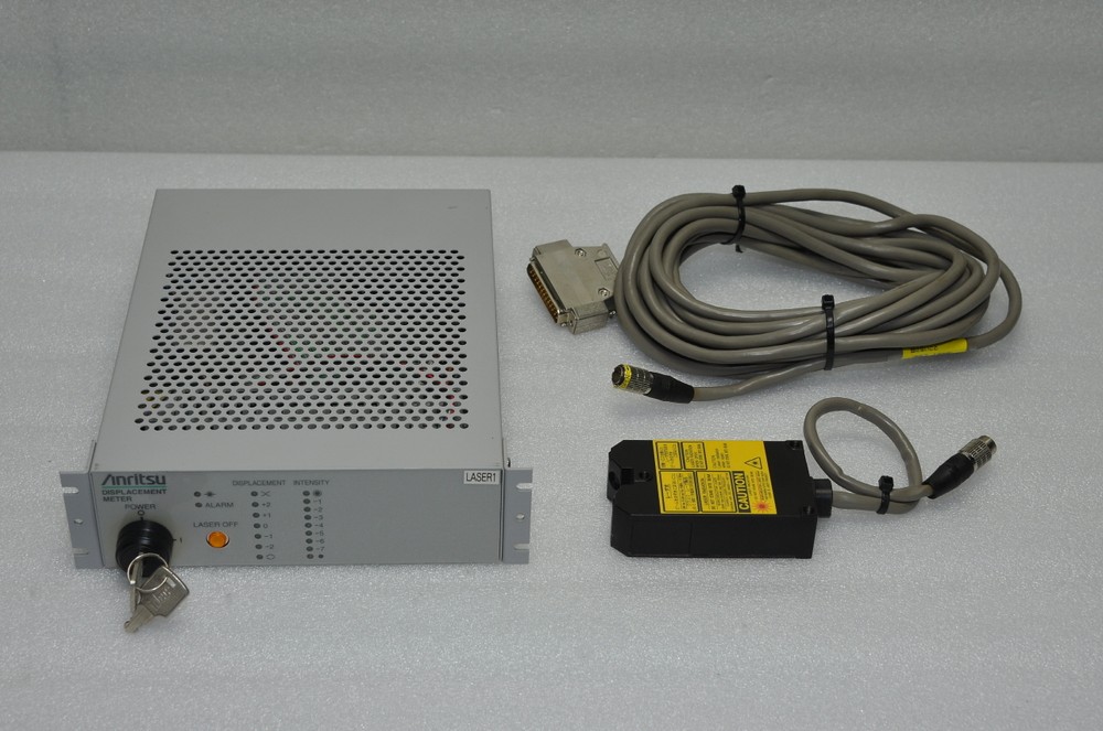 ANRITSU DISPLACEMENT KL2300A + LASER SENSOR HEAD KL1301BMBH & extension cable
