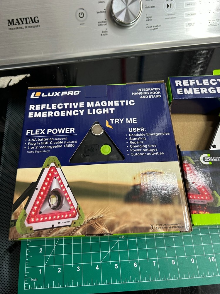 2-pack Luxpro Triangle Reflective Magnetic Emergency Light Waterproof Flashlight