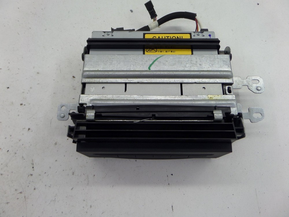 Mercedes GL320 CD Changer X164 2007-2012 OEM
