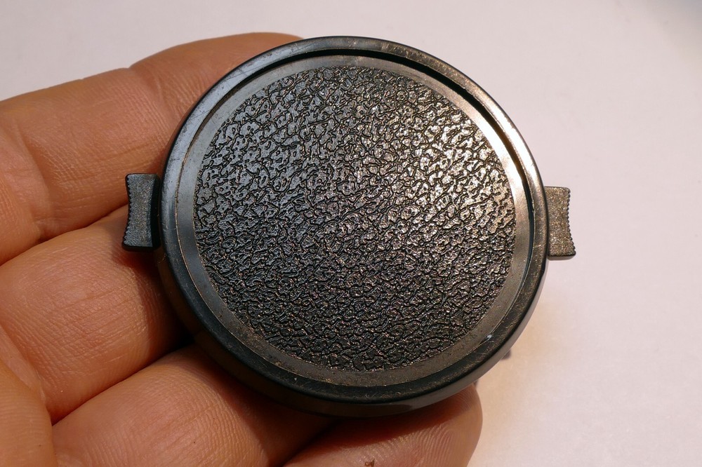 Front 49mm Lens cap snap on type made in Taiwan