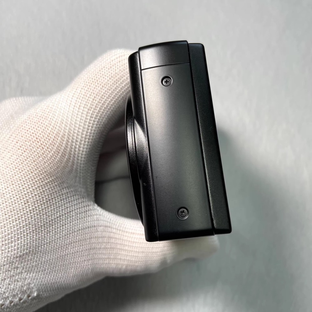 Leica V-LUX 40 Compact Digital Camera includes battery, charger, SD-Tested