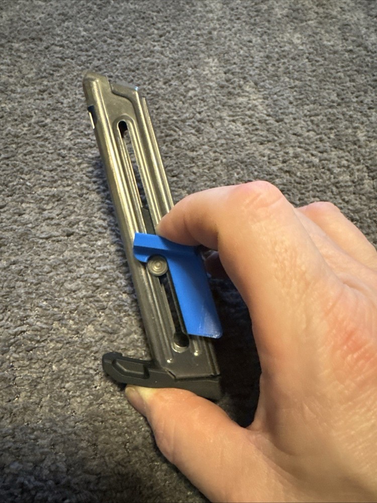 Ruger .22 Speed Loader/thumb Saver