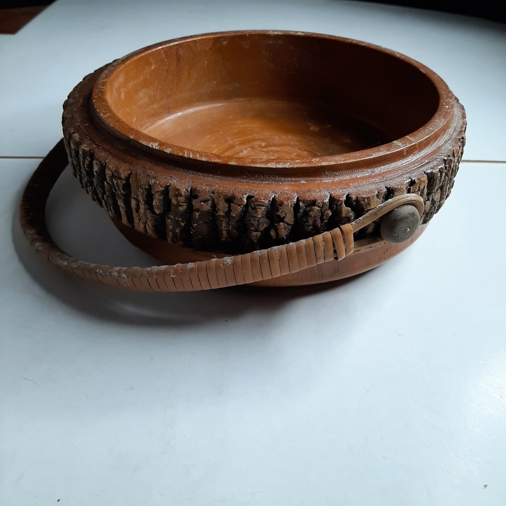 Wooden Nut Cracker Bowl Dish With Handle, Nutcracker, 3 Tools Bark Used