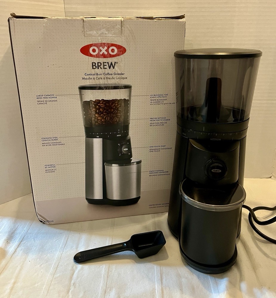 OXO Brew Conical Burr Coffee Grinder Silver, One-Touch Automatic Smart Grind