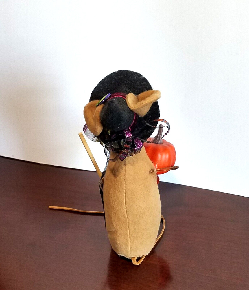 Vintage Halloween Mouse Witch Pumpkin Handcrafted Sculpted Signed and Dated 8"