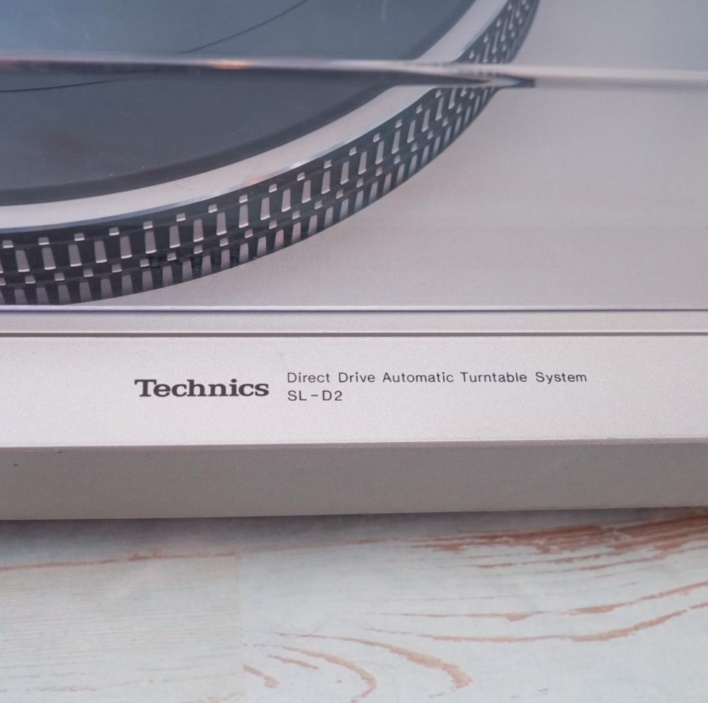 Technics SL-D2 DirectDrive Turntable Vintage Audio Japanese Player Tested