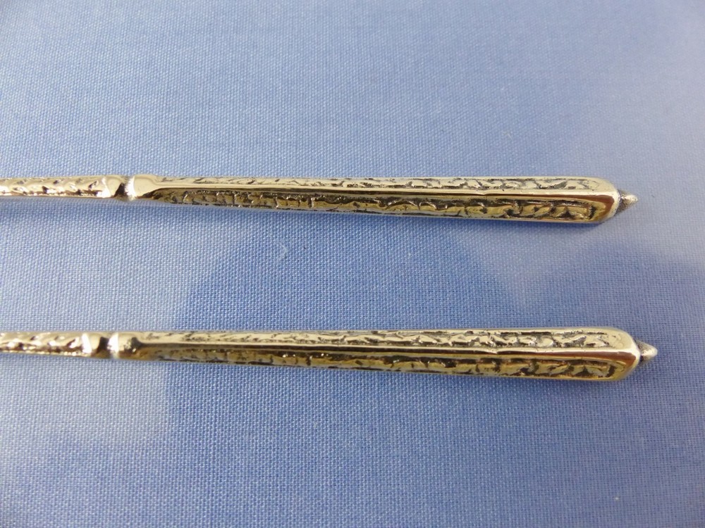 TRIANGLE FORM HANDLE SCROLL 2 HORS D'OEUVRE FORKS .800 SILVER BY unbranded ITALY