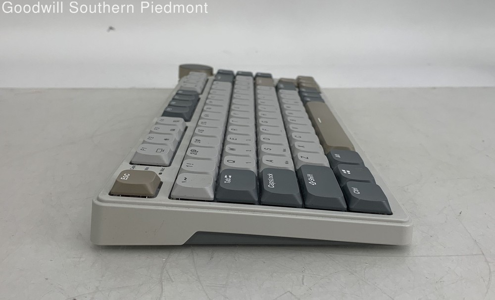 Royal Kludge N80 Bluetooth Low Profile Mechanical Keyboard - Tested