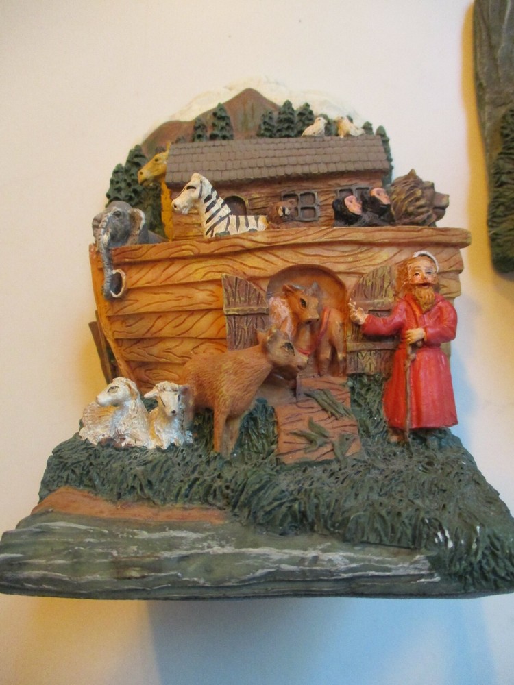 Vintage Ceramic Noah's Ark 3 Dimensional Book Ends, heavy, EUC
