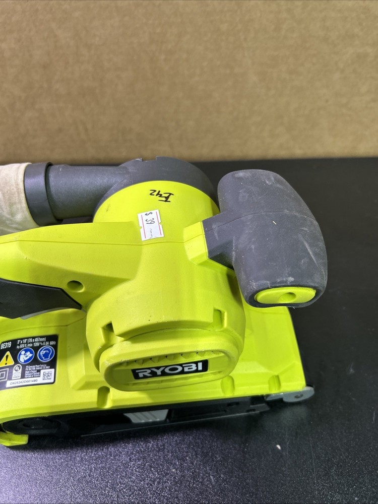 Ryobi BE319 1000W Belt Sander E42