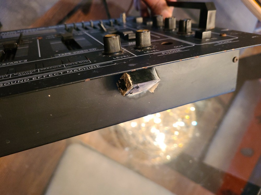 Texas Audio DS - 7000 audio mixer EQUALIZER/sound effects.