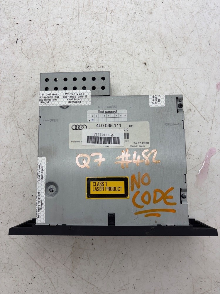 Audi Q7 4L (2005-2009) CD Changer Stereo Head Unit (No Code) 4L0035111