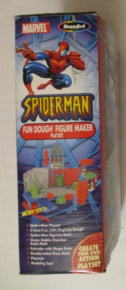 RoseArt Marvel Spider-Man Fun Dough Figure Maker Playset 2003 Used Complete
