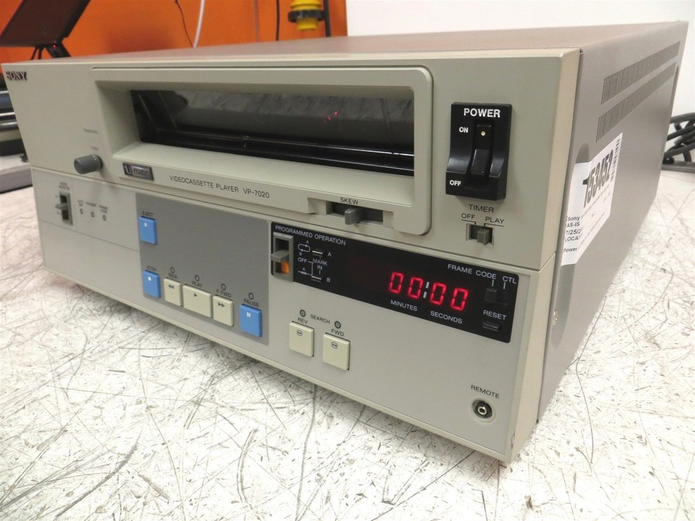 Sony VP-7020 U-Matic Videocassette Player Eject Issue AS-IS