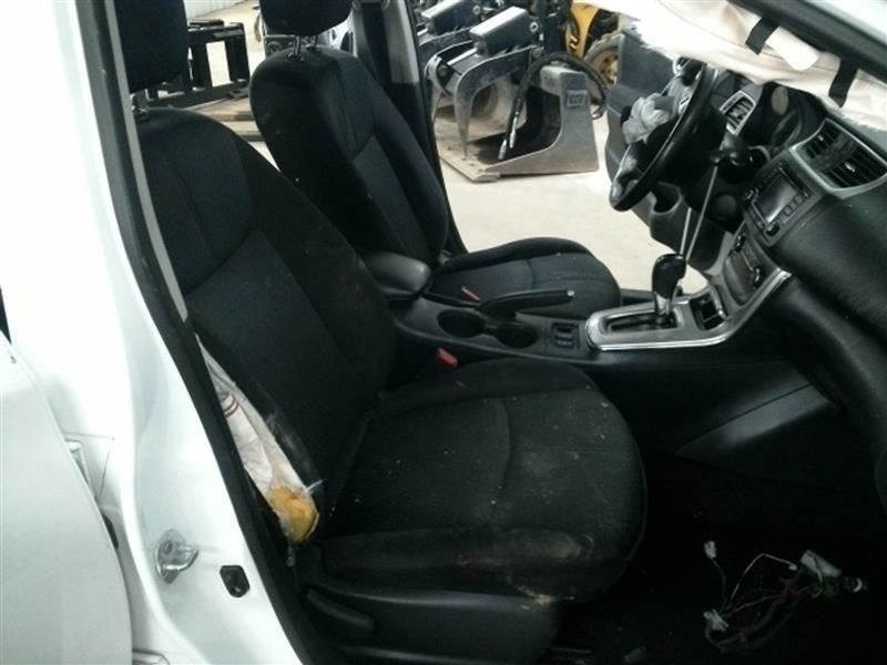 SENTRA 2015 Keys/Latches/Locks 104636111