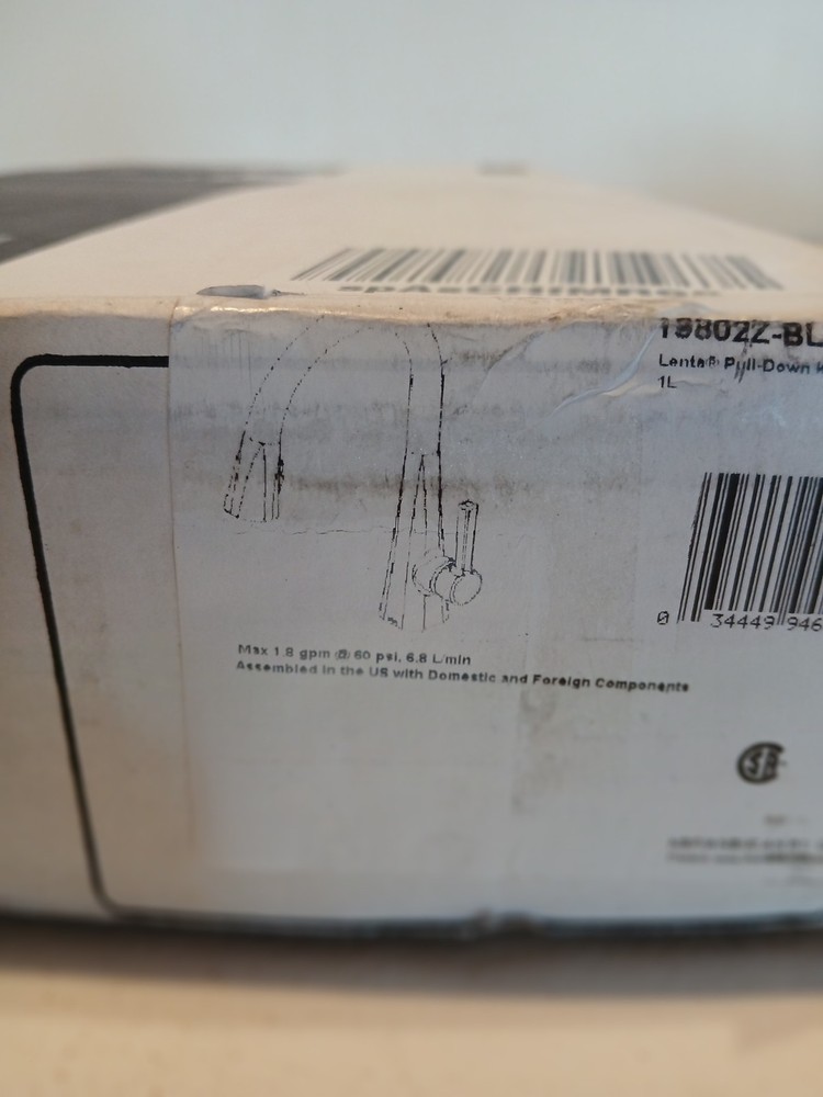 Delta Lenta Pull-Down Kitchen Faucet Matte Black ShieldSpray 19802Z-BL-DST