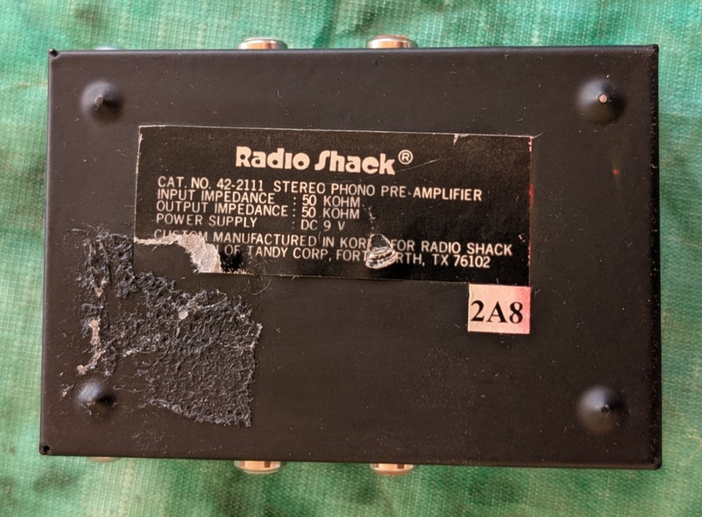 Solid State Stereo Phono Pre-Amplifier RIAA-EQ, 9V, 42-2111 Radio Shack
