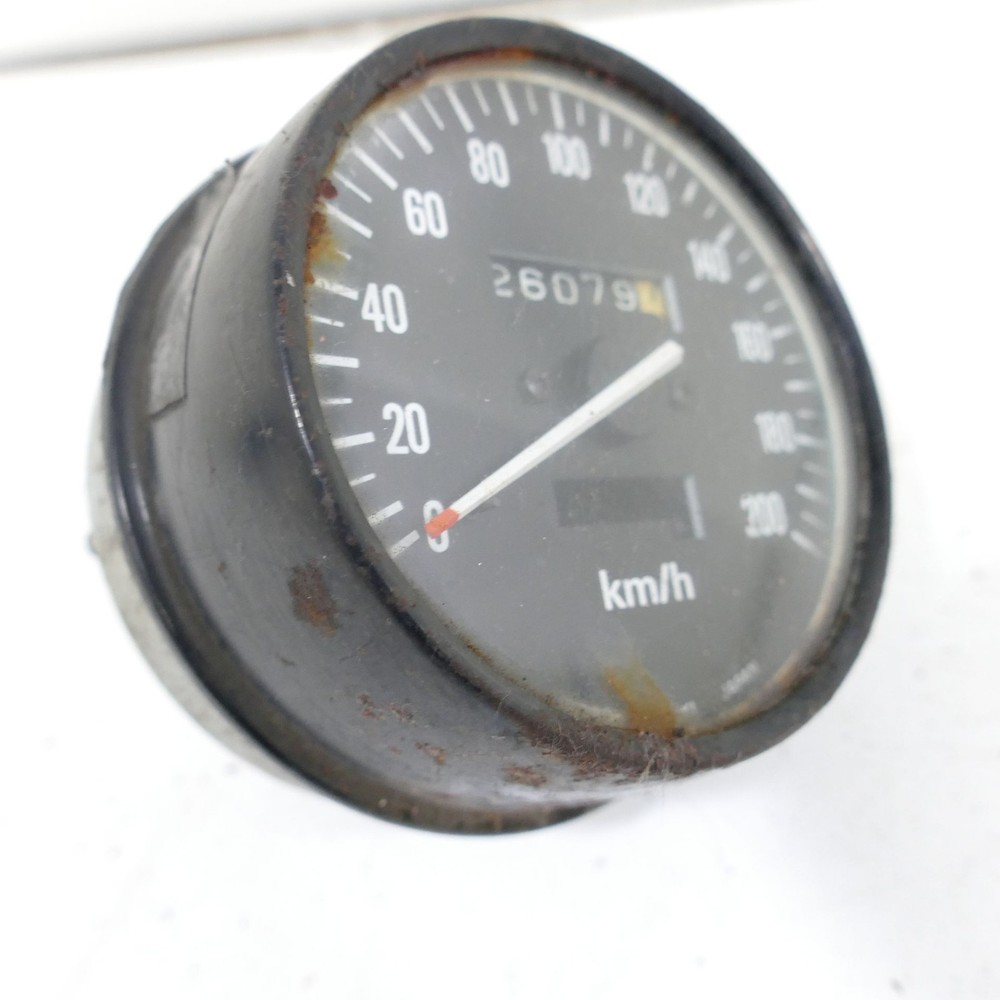 Honda CB 650 C Speedometer Cockpit Defective 74116