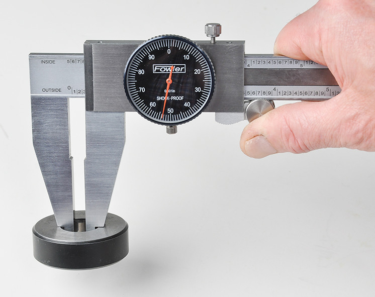 Fowler 52-008-018-0 Extended Range Dial Caliper 0-18" Range .001" Graduation