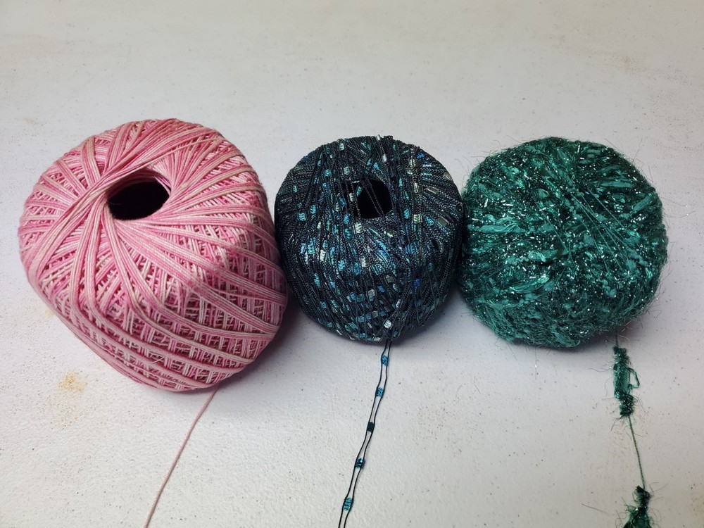 Unbranded Thread Lot Of 3