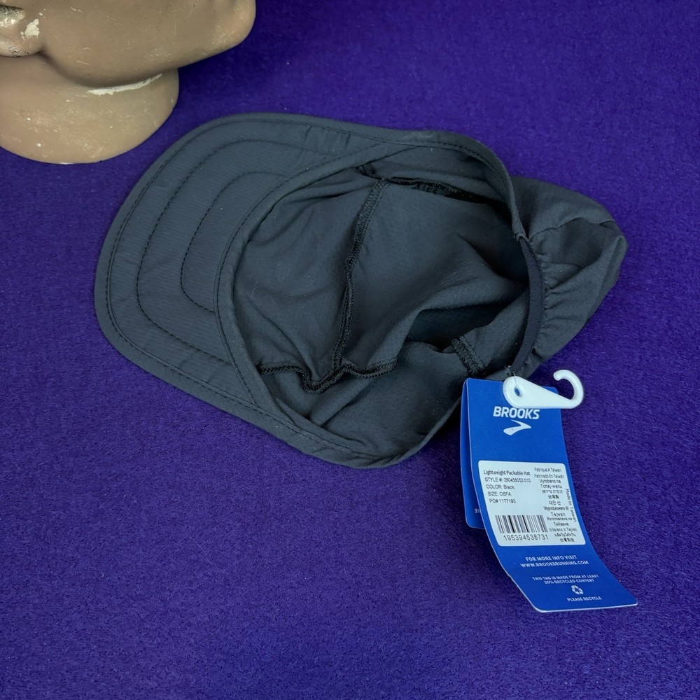 Brooks Running Lightweight Packable Hat Black Weather Resistant NWT