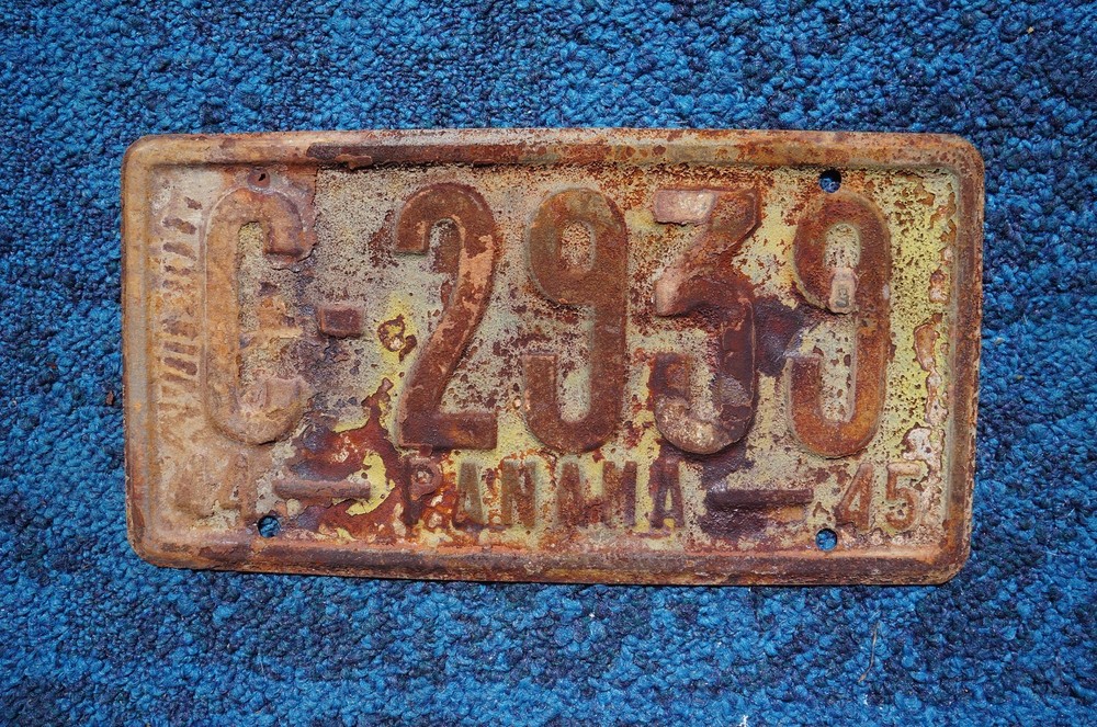 1944 1945 PANAMA License Plate