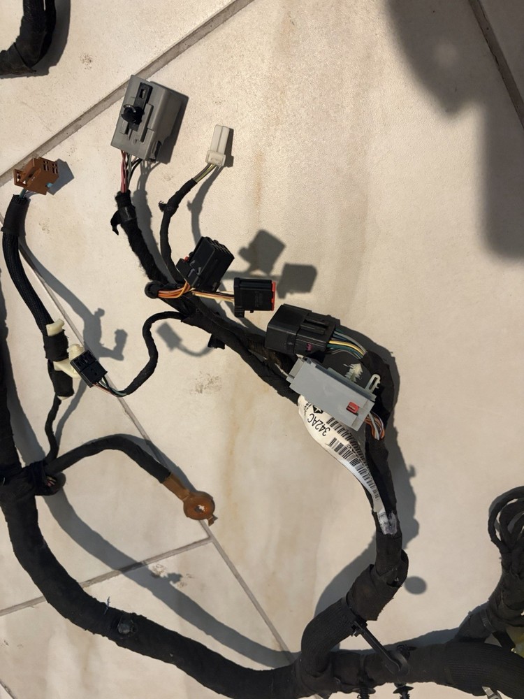 DASH WIRE HARNESS OEM DODGE CHALLENGER 68267342AC Read Description