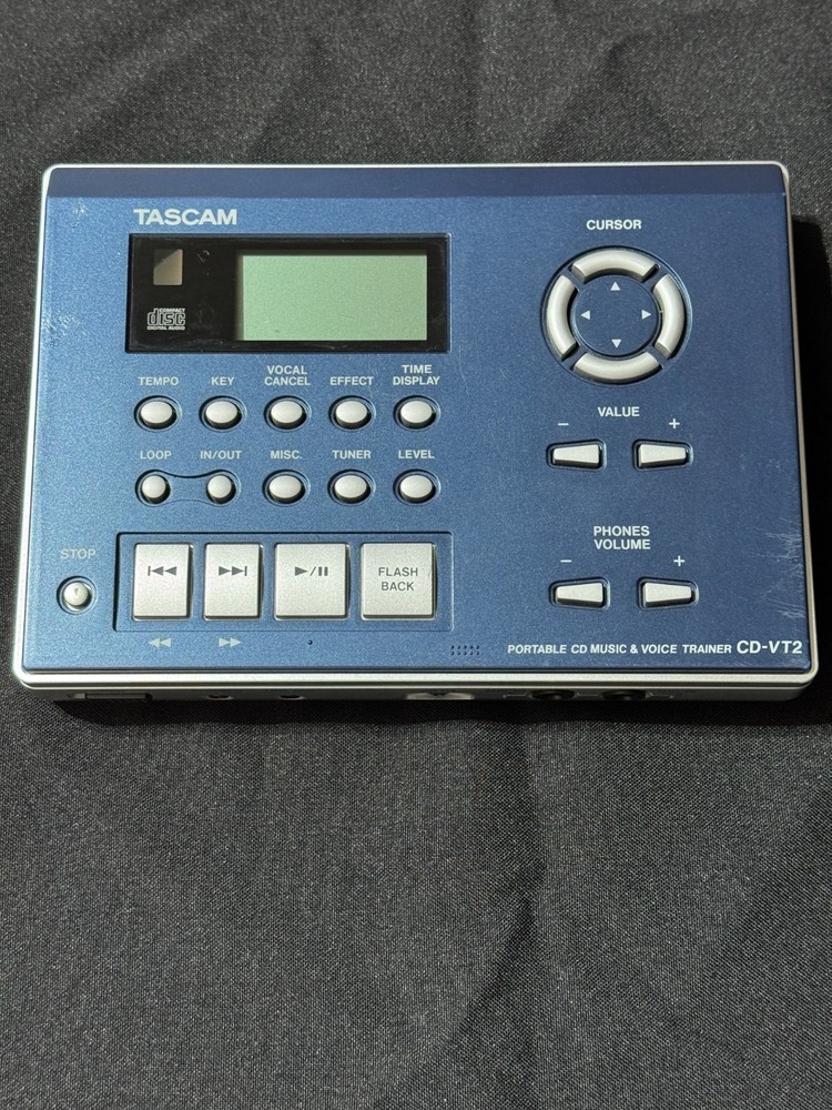 TASCAM CD-VT2 Vocal CD Trainer - Blue