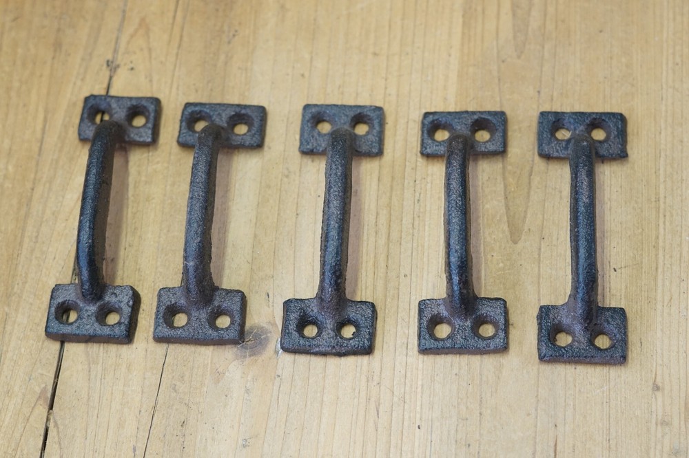 5 CAST IRON HANDLES RUSTIC DRAWER PULLS SMALL 3 5/8" LONG HOME KITCHEN WINDOW