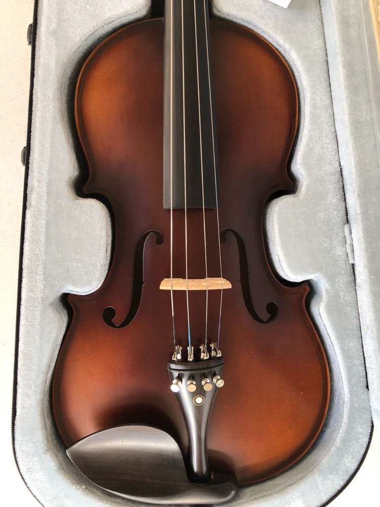 New 15 1/2” viola