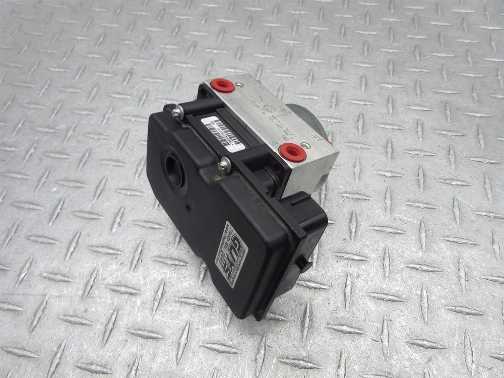 2010 09-11 Ducati Monster 696 ABS Brake Pump Module Control
