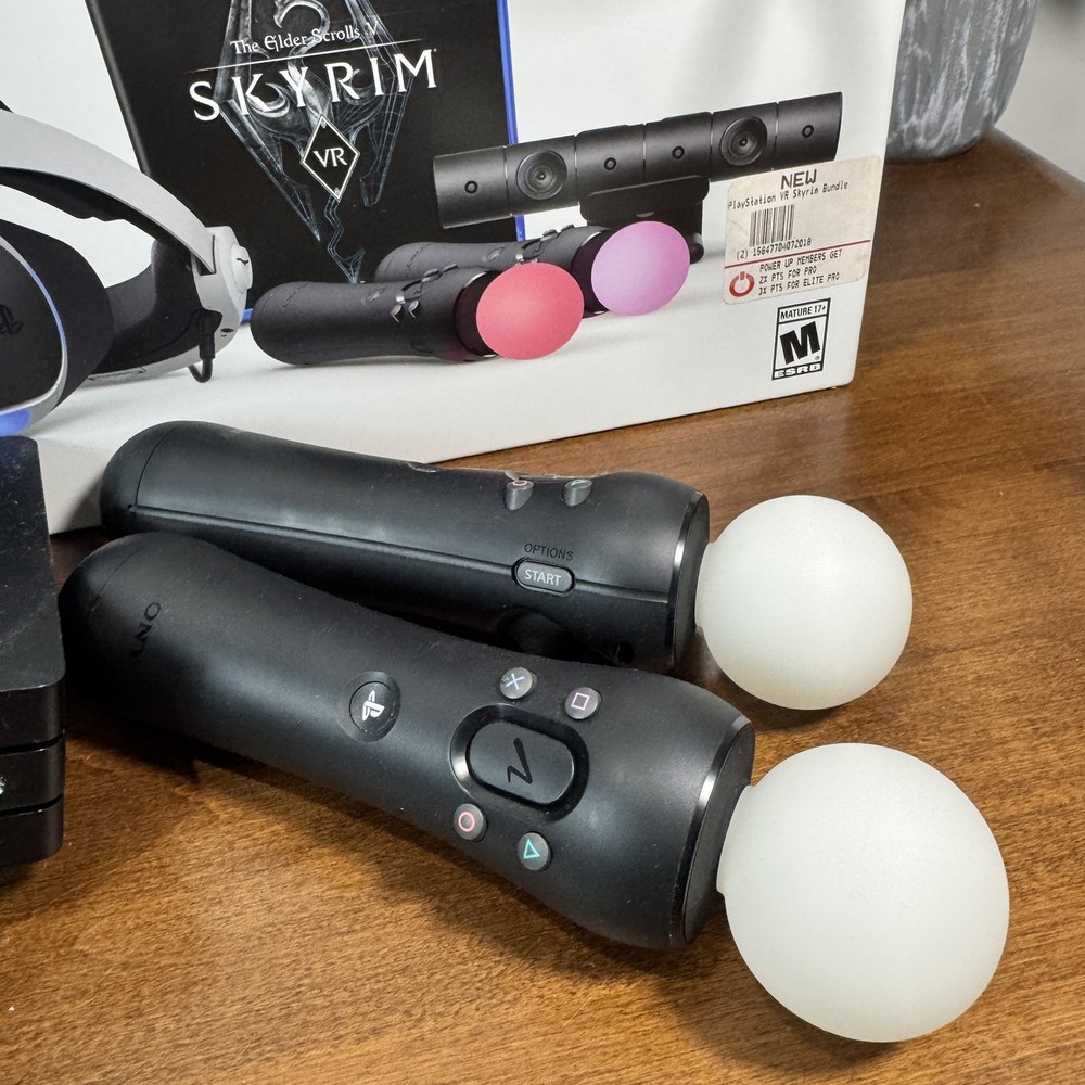 Sony PlayStation VR PSVR Bundle w/ Camera, Move Controllers, Skyrim VR + 2 Games