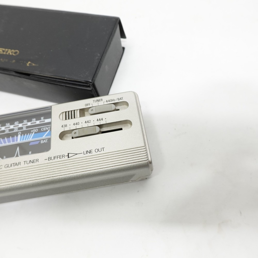 SEIKO AUTOMATIC GUITAR TUNER ST-388 Silver
