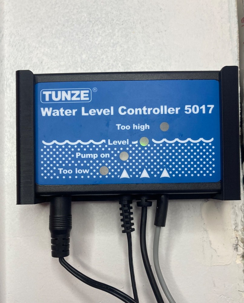 Tunze osmolator 3155 mount 3D Printed