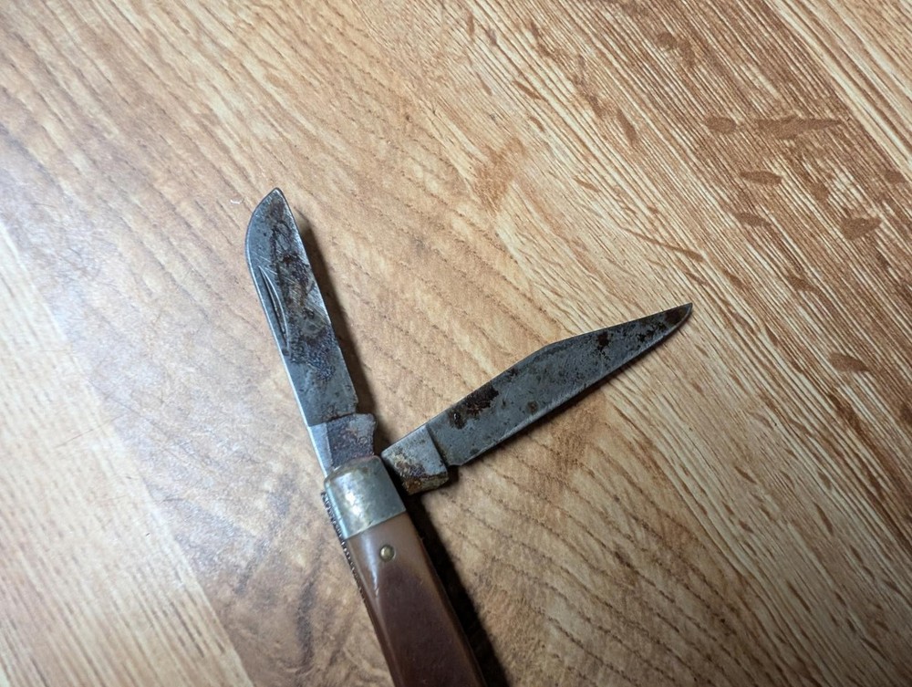 OLD TIMER Folding Pocket Knife with Multiple Blades