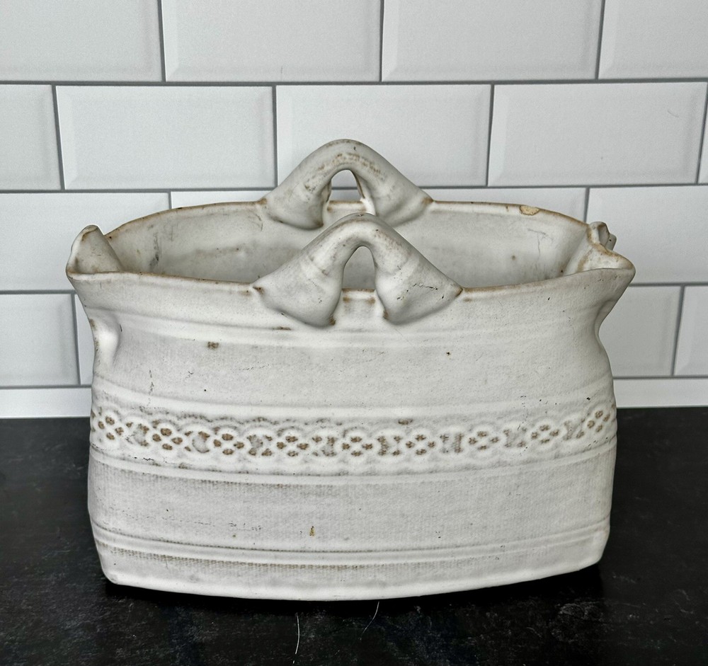 Cream Oval Cinched Edge Studio Pottery Planter Signed "Leech"
