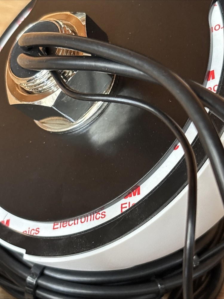 TAOGLAS “Pantheon” Surface Mount Satellite Antenna 3 Cable (New)