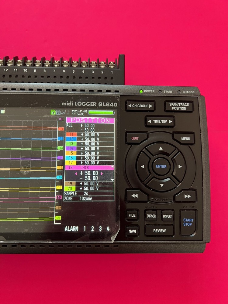 Graphtec midi logger GL840 With AC Adapter