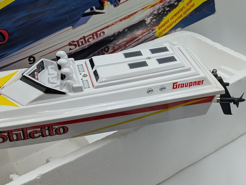 Graupner Stiletto RC Offshore Racing Boat 2107 (Untested)