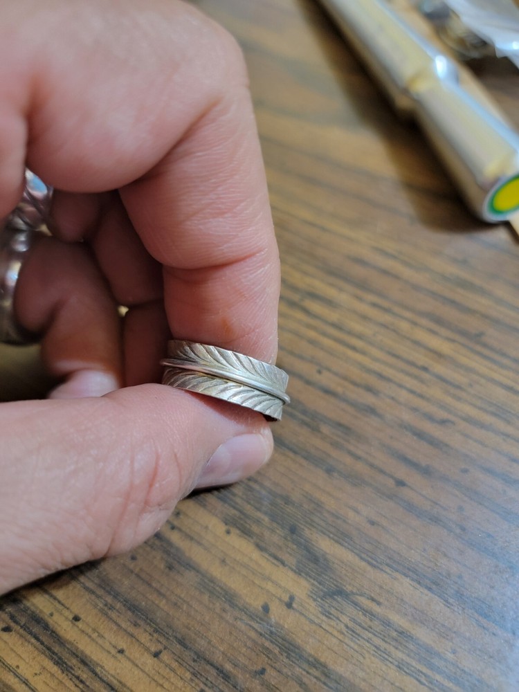 vandever Sterling Silver Adjustable Feather Open Thumb Ring