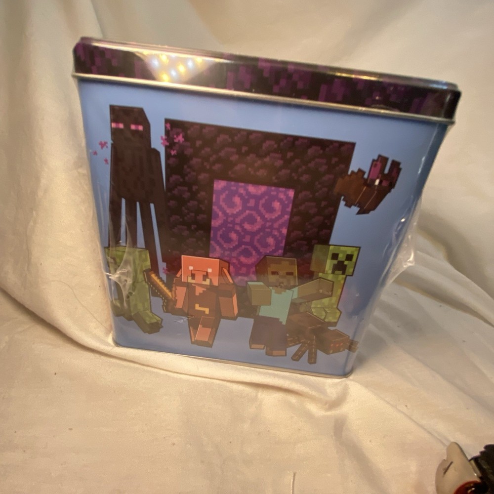 Minecraft Tin Mailbox With 24 Stickers