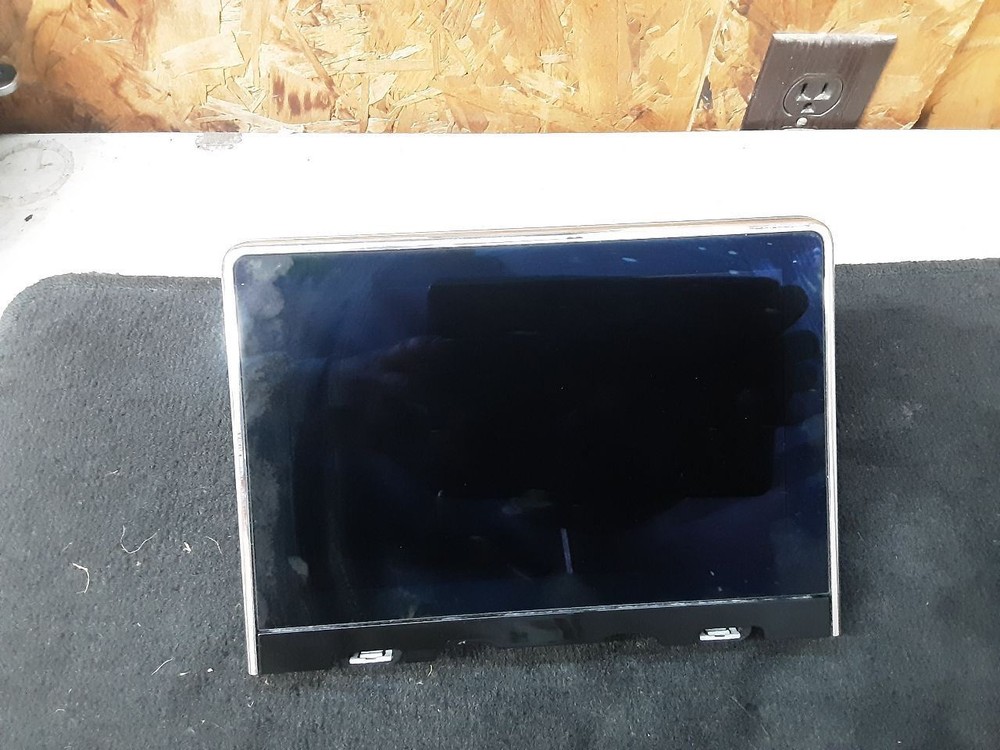 CORSAIR   2022 Info-GPS-TV Screen 1275375