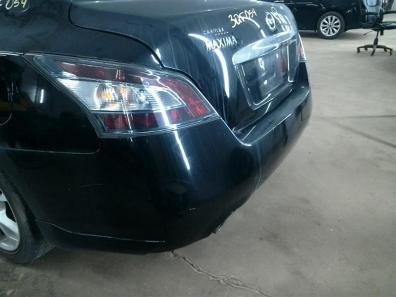 MAXIMA 2013 High Mounted Stop Light 104650029