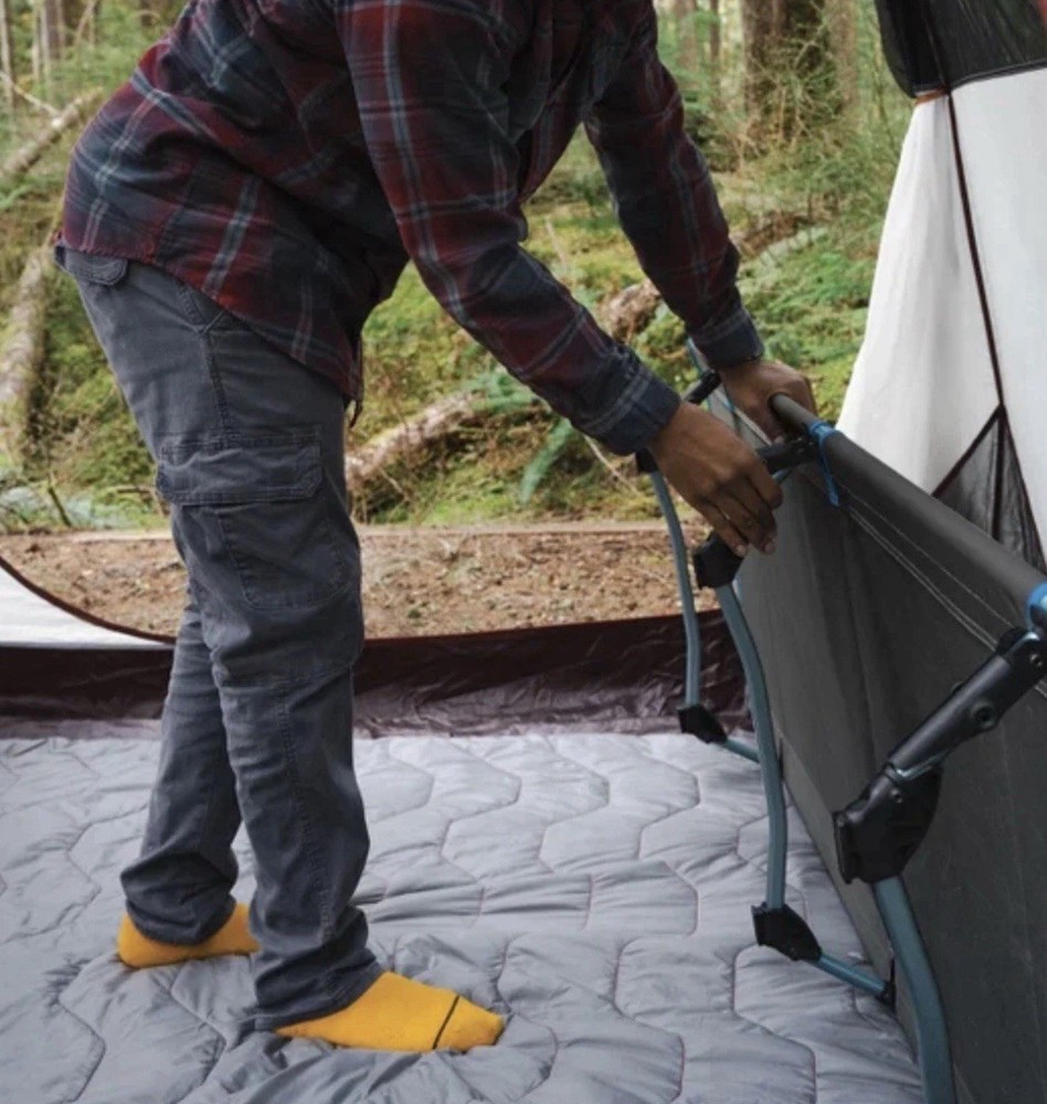 Cascade Mountain Tech Ultralight Collapsible Cot